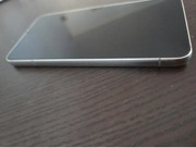 Smartfon Samsung Galaxy S22 8 GB / 128 GB 5G biały jak nowy