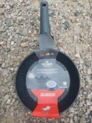 Patelnia 20 cm na indukcję 5x szybsze nagrzewanie