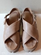 Sandały skórzane RYŁKO 