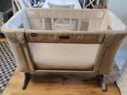 Łóżeczko Chicco Next2me forever do 4 lat, materac, karuzela