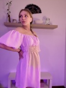 Sukienka jasno różowa