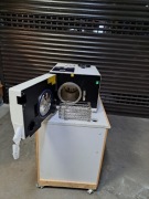 Autoklaw sterylizator ActiveShop. Komora 8L