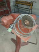 Szlifierka kolumnowa, gumówka,masywna, ciężka!