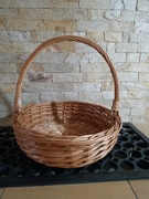 Wiklinowy koszyk na owoce 