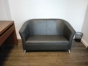 Kanapa dwuosobowa  idealna do gabinetu,salonu masażu, salonu fryzjerskiego 