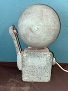 Dzwonek szkolny alarmowy sprawny.