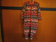 Czerwono czarno biały dziewczęcy świąteczny kombinezon