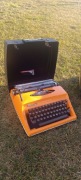 Maszyna do pisania Triumph Contessa retro + walizka