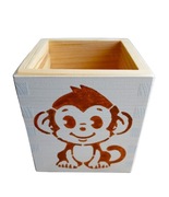 Drewniany przybornik na biurko z ręcznie malowanym motywem zwierzątka