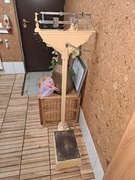 Kolekcjonerska, sprawna waga lekarska.