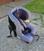 Fotelik na pasy Axkid minikid 2.0 RWF 0-25kg wyprany i z montażem. 