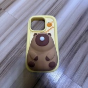 Etui Capybara na iPhone 13 Pro / 14 Pro / 15 Pro 