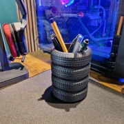 ORGANIZER MOTORYZACYJNY NA BIURKO MOTO OPONY OPONA