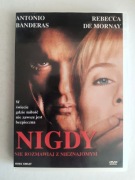 Nigdy nie rozmawiaj z nieznajomym - film na płycie DVD