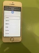 iPhone SE 4 cale 32GB złoty bdb. akcesoria