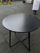 Czarny stolik do salonu