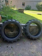 Opony jodełki. 2 szt