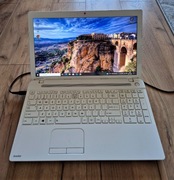 Laptop Toshiba Satellite C55-A-1L4 15,6" 4GB RAM 500GB SSD Windows 10 Pro