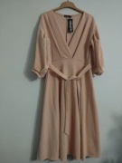 Piękna sukienka boohoo 46-48