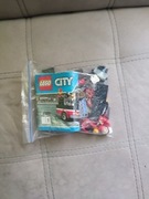 Lego City Samochód z przyczepą do transportu motocykli 