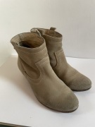 Zamszowe buty Pepe Jeans 40