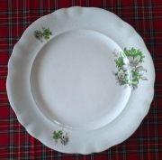 Wielki talerz, patera Rosja Kalinin Koniakowo 1934-1940. Średnica 35 cm.