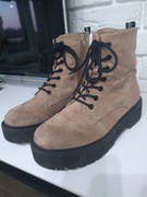 Damskie beżowe sztyblety r. 40