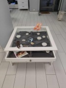 Stolik szklany z szufladą 93x93x51cm