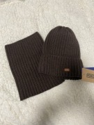 Zestaw czapka i komin z wełny merino