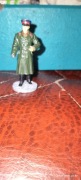 Figurka oficera NKWD w mundurze z lat 1941 - 1943 i jest wykonana z cyny. 