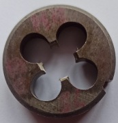 Narzynka prawa M12x0,75 prawoskrętna