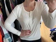 Bluzka Basic biała ecru guziki prążkowana modna s 36 jesień okazja