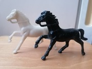 Figurki koni kolekcjonerska PRL 2szt + figurka Zorro