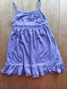 bardzo łądna sukienka  rozmiar 110cm