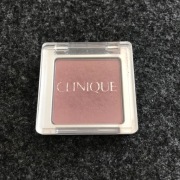 Róż Clinique blush 15 Smoldering plum