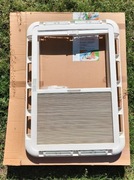 Rama Ramka Obudowa Okna Dometic Heki 2 Kremowa