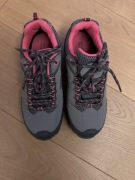 Buty trekkingowe marki Regatta, model Holcombe Low rozmiar 35