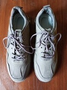 BUTY MĘSKIE NIEUŻYWANE stan BARDZO dobry , marki YUAN PAI