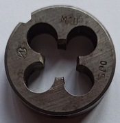 Narzynka prawa M10x0,75 prawoskrętna