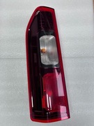 Lampa lewy tył Trafic III Vivaro B 265556737R OE