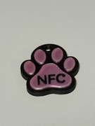 Przypinka do obroży z tagiem nfc