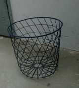 Druciany kosz do przechowywania