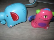 Fisher Price Stworek plus słonik