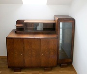 Dębowy kredens z oszkloną nadstawką i etażerką z lat 50. odrestaurowany