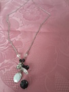 Długi naszyjnik , łańcuszrk , wisior