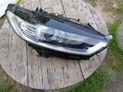 Ford Mondeo mk5 lampa prawy przód EU DS73-13W029-AF 14-19r uszkodzona 