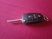 Kluczyk obudowa audi a3 a4 