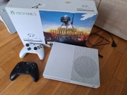 konsola Xbox One + 2 paday