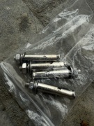 Kotwa M8x60 dybel do betonu, kolki rozporowe 4szt