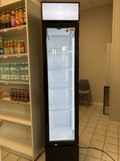 Witryna chłodnicza szron